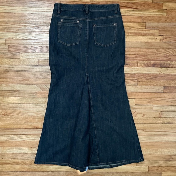 Denim Maxi Skirt - Picture 7 of 11